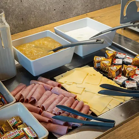 Hotel Ibis Budget Centre Gare Caen