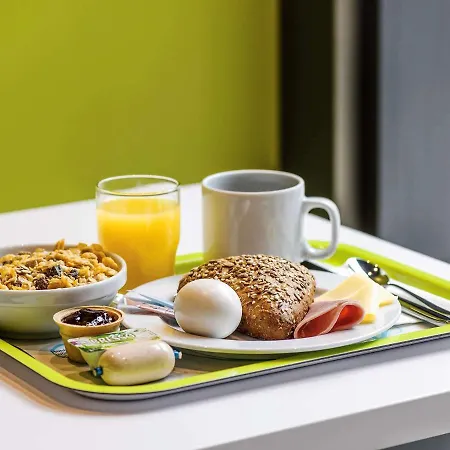 Ibis Budget Centre Gare Hotel 2*