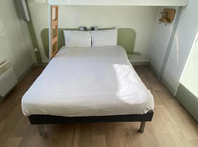 Ibis Budget Centre Gare Hotel 2*